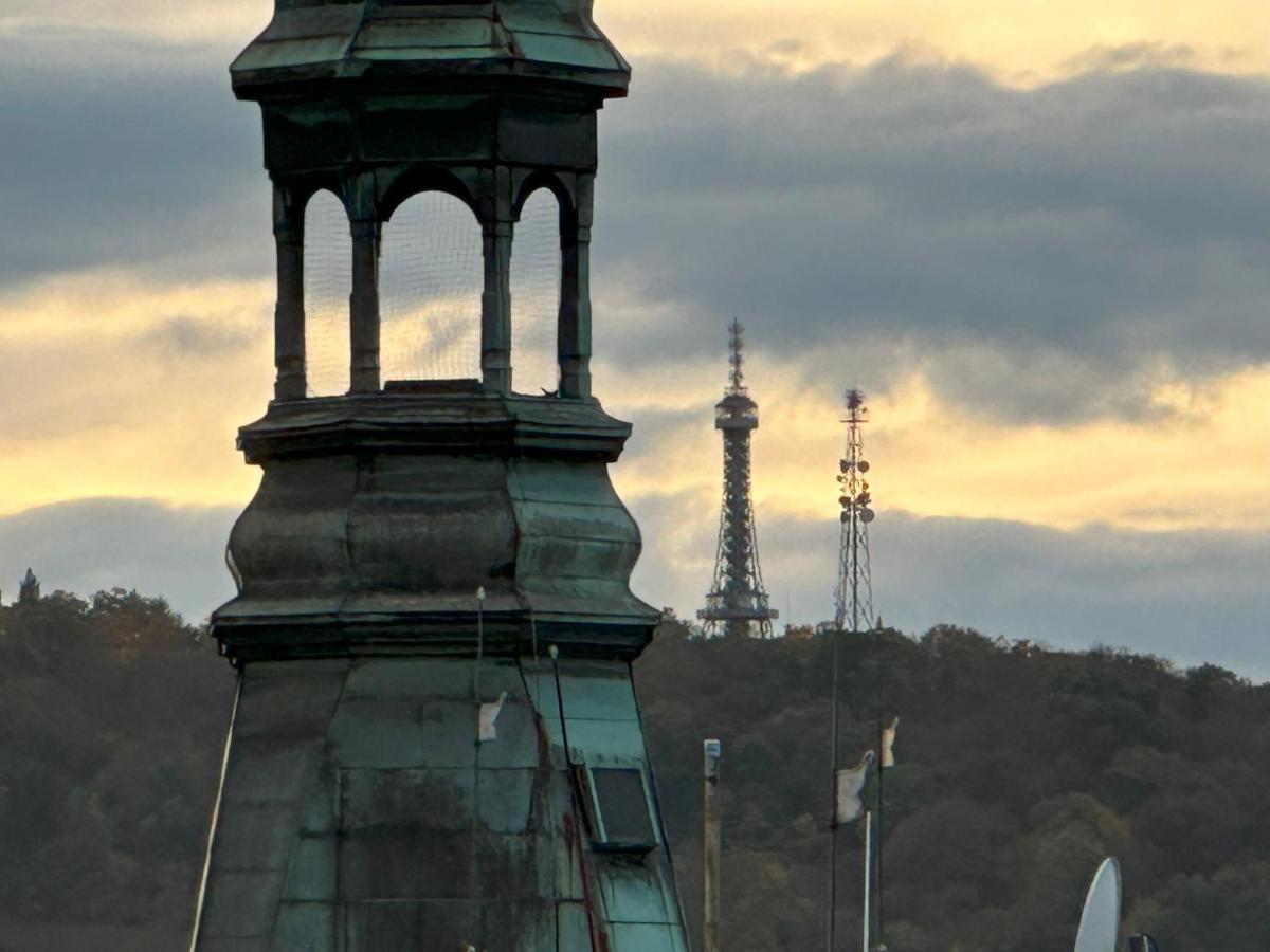 Castle View Apartments. Old Town Praag Buitenkant foto
