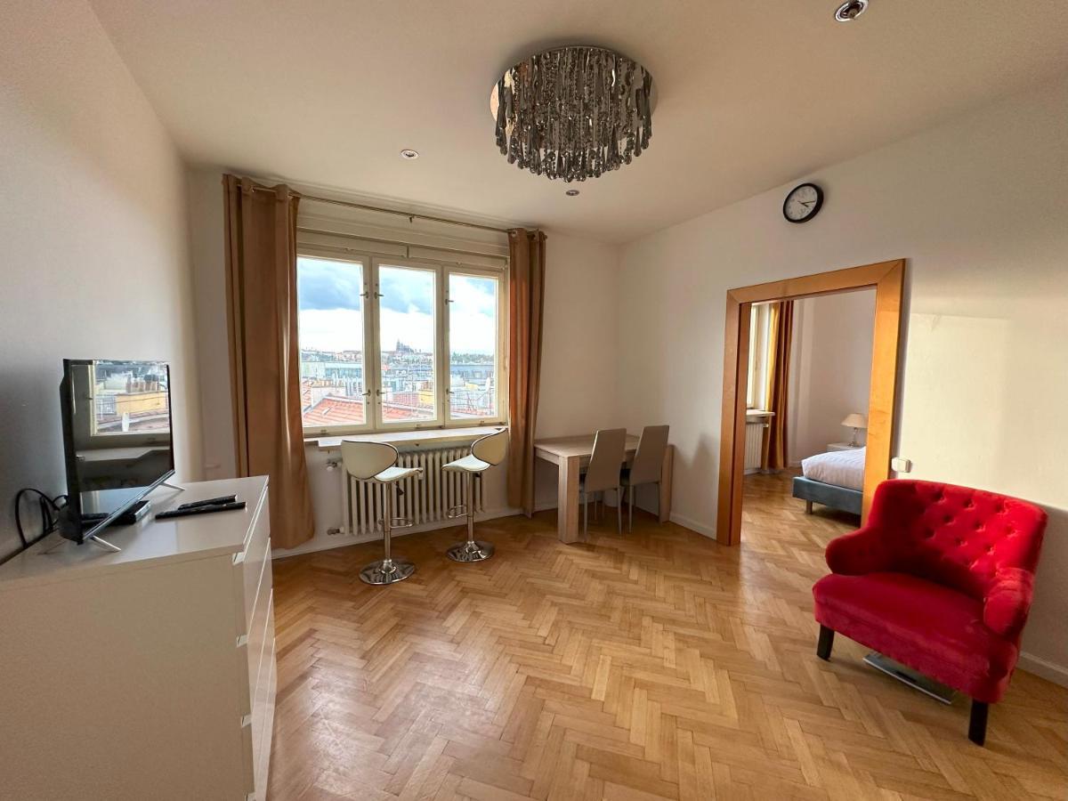 Castle View Apartments. Old Town Praag Buitenkant foto